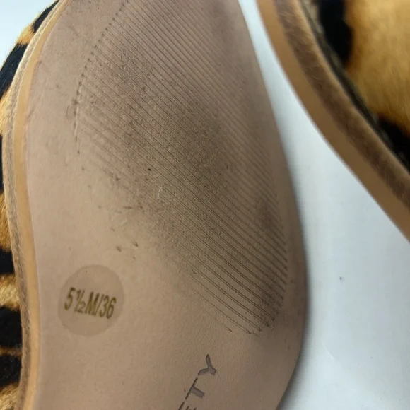 Sole Society leopard cow hair  ankle pull on boots pointy leopard print SZ 5.5 - Picture 9 of 16